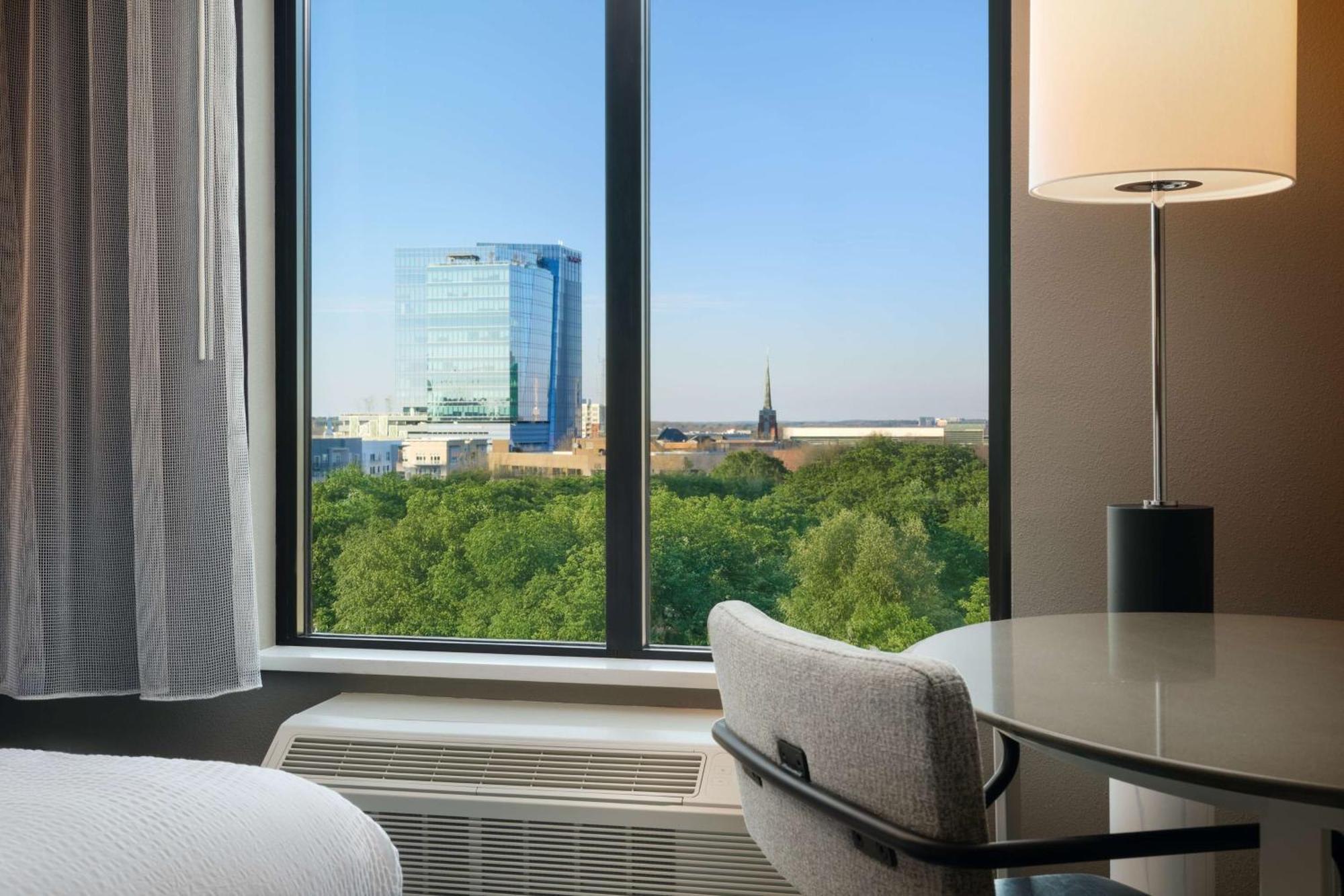 Tempo By Hilton Raleigh Downtown Hotel Exterior foto